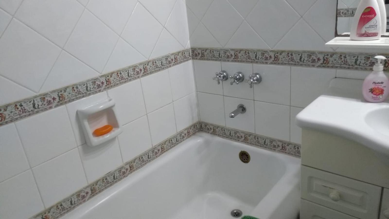Apartment Amplio Y Luminoso 120 M2 Buenos Aires